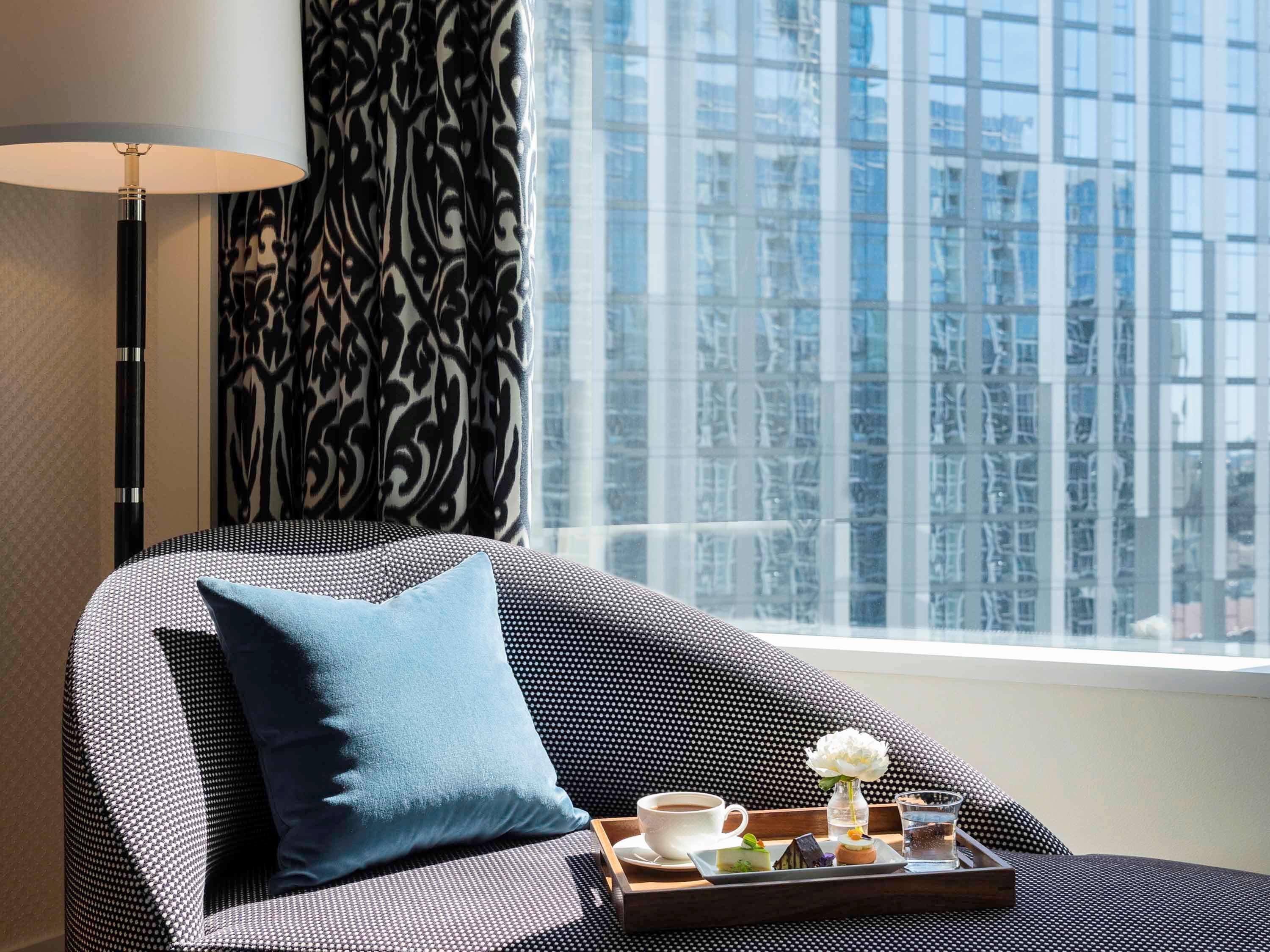 فندق سوفيتيل شيكاغو ماغنيفسنت مايل المظهر الخارجي الصورة A room at the hotel