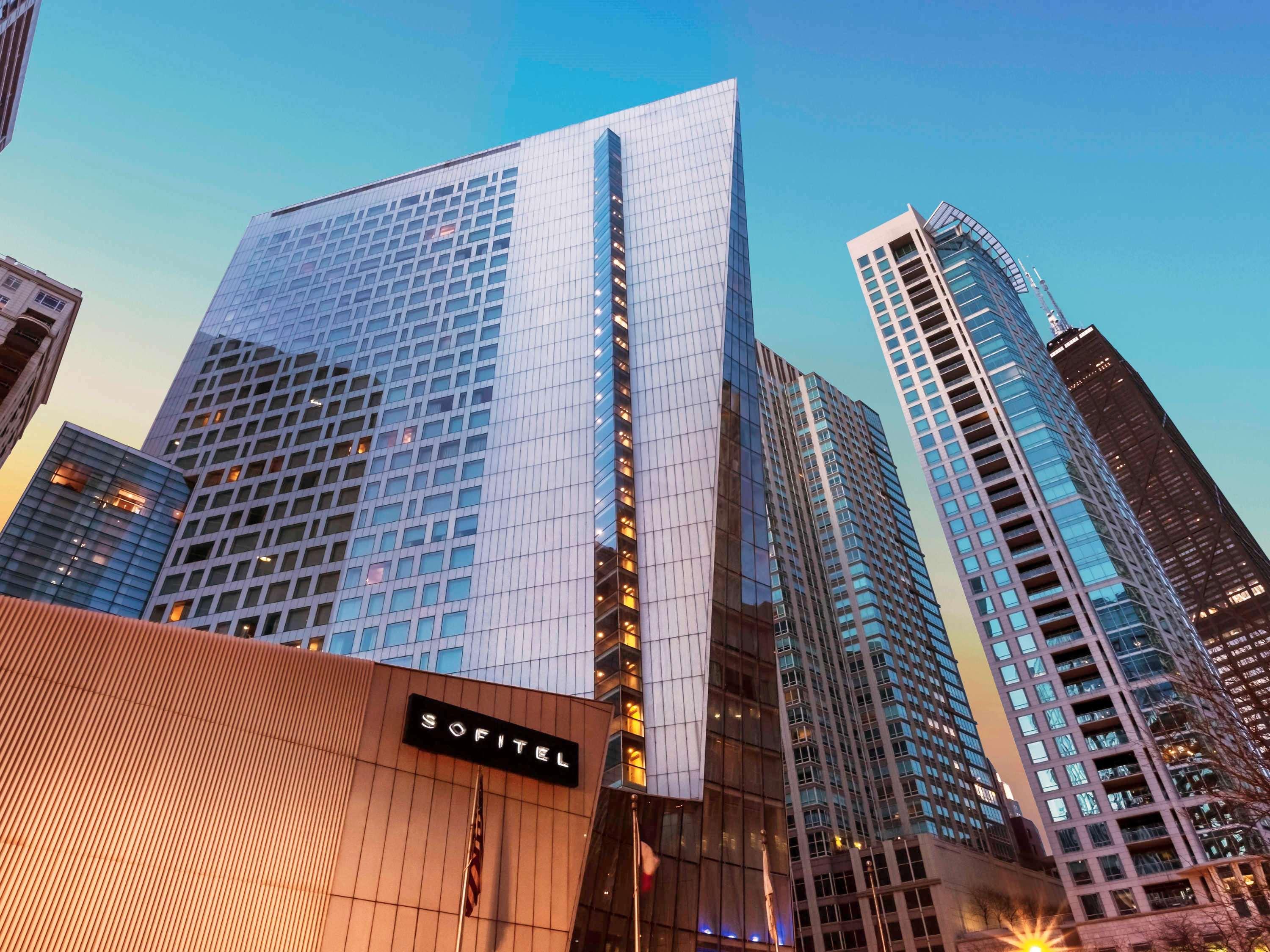 فندق سوفيتيل شيكاغو ماغنيفسنت مايل المظهر الخارجي الصورة The Ritz-Carlton, Chicago
